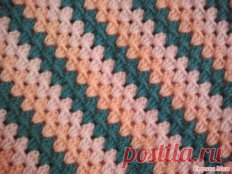 . Плед "Granny stripes" На распродаже увидела пряжу Пехорка Мираж, только три этих оттенка. Сразу не рискнула купить, посмотрела таблицу сочетаемости цветов. Решила брать, скупила все что было 15 мотков по 100 грамм.