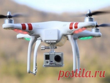 Квадрокоптер Xiaomi Mi Drone сможет лететь за объектом съёмки На прошлой неделе стало известно о том, что Xiaomi ведет работу над квадрокоптером, управляемым посредством браслета Mi Band. Сегодня же в сеть просочилась информация, согласно которой в связке с носимым устройством дрон Xiaomi будет поддерживать функцию &quot;Follow me&quot;. Несмотря на то, что на рынке наблюдается обилие квадрокоптеров на любой вкус, никто из крупных производителей так и не представил модель, способную…