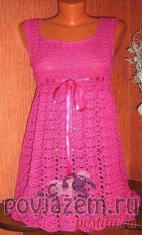 Розовая туника вязаная крючком описание и схема по ссылке:       https://povjazem.ru/vyazanie-dlya-zhenshchin/tunika/rozovaya-tunika-kryuchkom