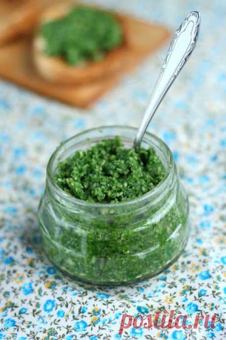 Kokkama Ragnega: Umbrohutoidud - kiire nõgesepesto