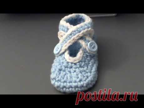 How to crochet baby shoes with criss cross strap- zapatitos de bebe en crochet - YouTube