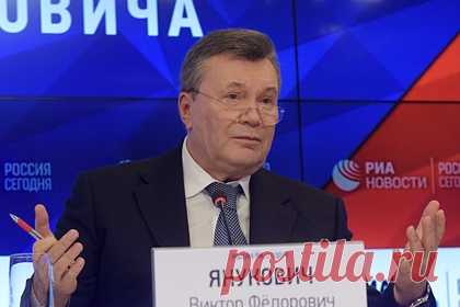 Янукович рассказал о причинах разворота Украины в сторону Запада. Бывший президент Украины Виктор Янукович назвал причины разворота Украины в сторону Запада. По его мнению, «вестернизация» внешней политики страны происходила под давлением национал-патриотов и западных стран. Он также счел отказ от добрососедства с Россией самым опрометчивым шагом руководства Украины за 30 лет.