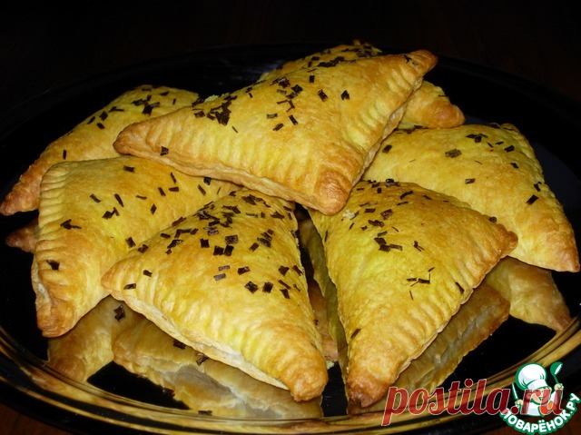 Слоеные пирожки с мясом – кулинарный рецепт