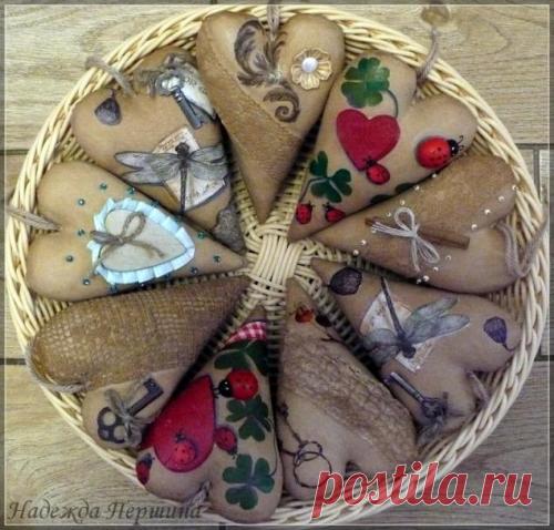 Кофейные сердечки с декупажем. Мастер-класс от Надежды Першиной