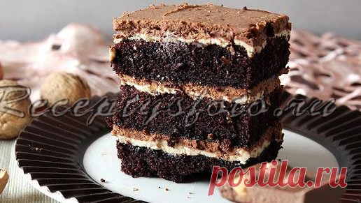Орехово-шоколадный торт - Рецепты с фото Ингредиенты: Шоколадный бисквит: 3 стакана сахара 2 ¾ стакана муки 1 ¼ стакана какао 3 чайные...