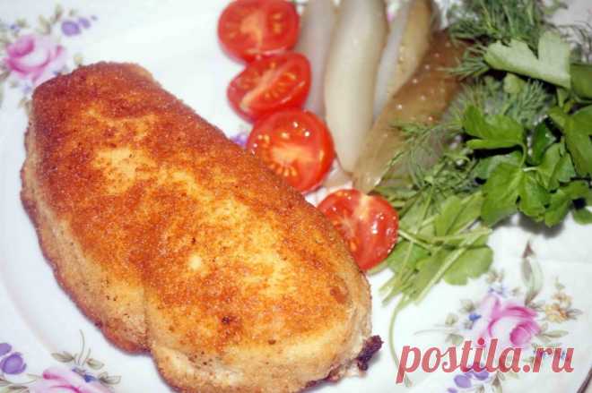 Котлеты по-киевски... почти 
Здравствуйте всем! Что-то давно я котлет по-киевски не делала. Решила исправить эту оплошность. А в заголовке написала 