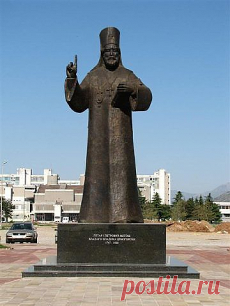 Podgorica-St.Peter's monument