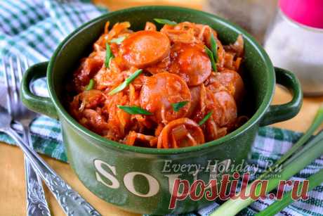 Солянка из квашеной капусты с сосисками, классический рецепт
