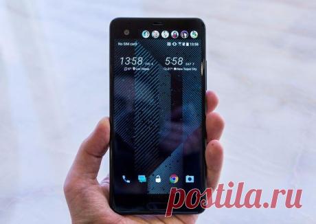 Смартфон HTC U Ultra: корпус из стекла и металла, дополнительный дисплей, ИИ Sense Companion и отсутствие аудиоразъема Как и ожидалось, компания HTC анонсировала новую серию смартфонов U и новый флагман в рамках этой линейки — U Ultra. Устройство получило новый дизайн, теперь смартфон изготавливается из металла и стекла. Такая конструкция получила название Liquid Surface. Компания потратила много времени на подбор материалов, которые могли бы имитировать не только внешний вид, но и ощущение…