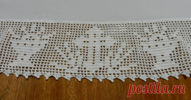 CrOchEtEAndO      Barrado filé motivo religioso   Fiz as toalhas para a igreja que frequento. Ao todo foram três toalhas: uma comprida para o altar e dua...