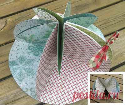 Circle Book A Unique Circle Book, similar to the Square Around book