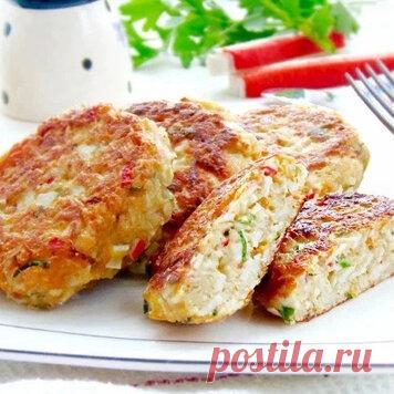 🍥 КОТЛЕТЫ «КРАБЬЕН» 🍥 Отличный рецепт нежнейших котлеток из крабовых… | Правильно, готовим! | Дзен