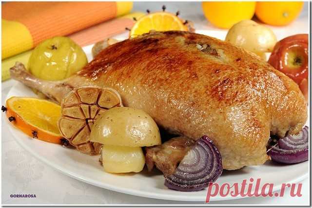 ИДЕЯ ДЛЯ НОВОГОДНЕГО СТОЛА: ФАРШИРОВАННАЯ УТКА