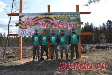 Подготовка к 9 мая! КРЕАТИВ + предлагает Вам свои услуги:
Автонаклейки/ оклейка авто;
Праздничные плакаты/ вывески;
Памятные подарки (кружки, часы, магниты);
Футболки, бейсболки/ флаги, флажки;
Показать полностью…