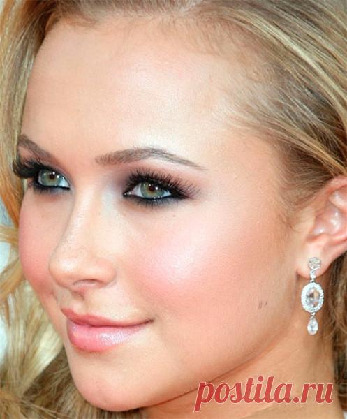 Оттенки волос для зеленых глаз (48 фото): каштановые, черные, темно-русые, светло-русые, видео-инструкция по выбору своими руками, фото и цена