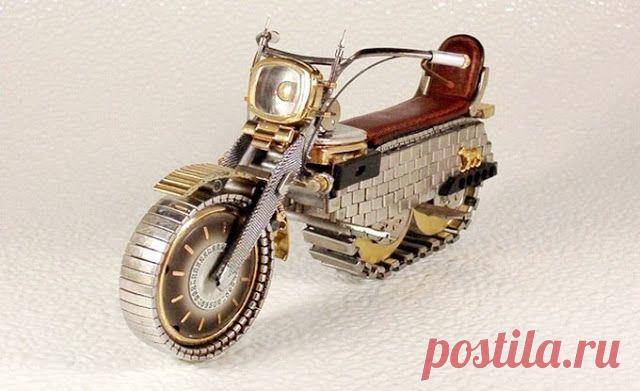 Мотоциклы из часов.
