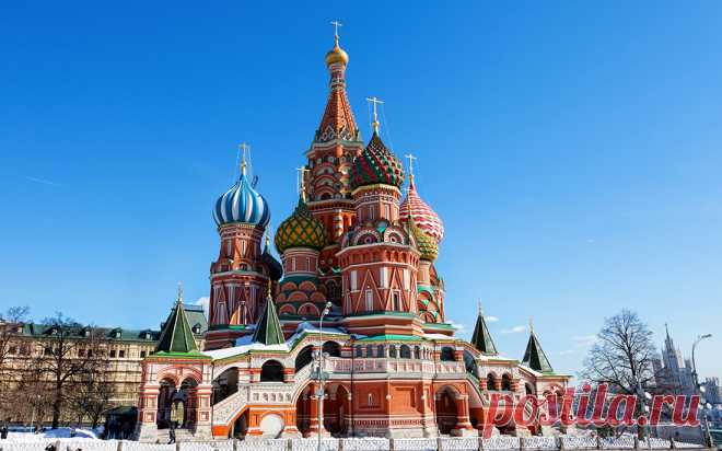 Почему на одних храмах купола золотые, на других голубые и зачем на куполах звезды? | Тревел на всю голову | Яндекс Дзен