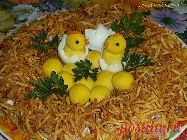 Салат "Гнездо глухаря".