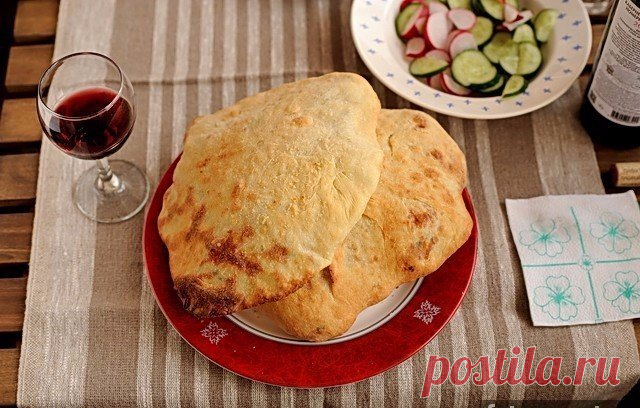На перекус! Воздушные сырные лепёшки — Фактор Вкуса