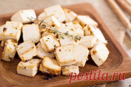 Продукты, которые продлевают жизнь Ученые давно установили, что состояние кишечника влияет на здоровье человека в целом. Японские специалисты рассказали о продуктах, защищающих от ряда недугов, и продлевающих жизнь.Именно неполадки с кишечником существенно увеличивают риски возникновения рака и диабета. В Японии медики...