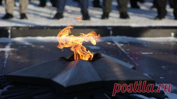 На Кубани вандалы сожгли в Вечном огне мемориальный венок