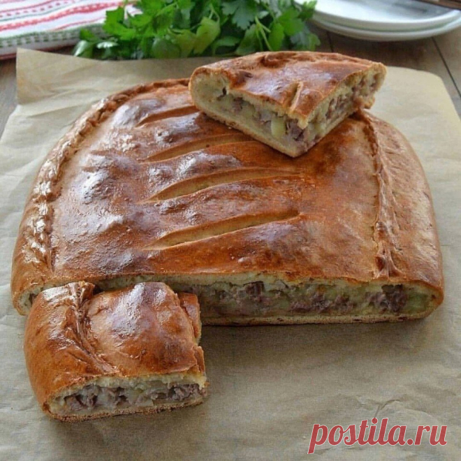 Невероятно аппетитный и сытный пирог с мясом и картофелем