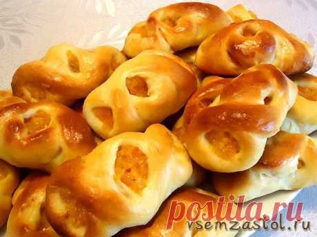 Пирожки с курагой » Всем За Стол!