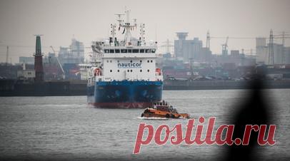 Эвакуацию экипажа атакованного у берегов Болгарии танкера приостановили. Эвакуацию экипажа танкера Kairos, который атаковали украинские морские дроны у берегов Болгарии, приостановили из-за погодных условий. Читать далее