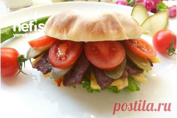 Kıymadan Nefis Yaprak Döner - Nefis Yemek Tarifleri Kıymadan Nefis Yaprak Döner Tarifi nasıl yapılır? 4.858 kişinin defterindeki bu tarifin detaylı anlatımı ve deneyenlerin fotoğrafları burada.