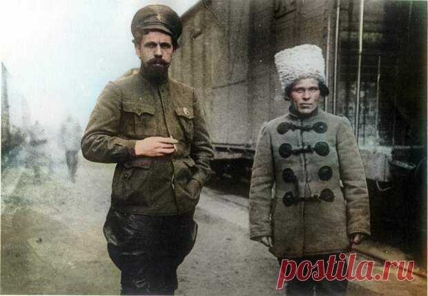 (72) Почему Сталин казнил главного революционного матроса - Вся история - 8 февраля - 43712239987 - Медиаплатформа МирТесен Павел Ефимович Дыбенко сразу после Октябрьской революции вошёл в триумвират наркомов по венным и морским делам, вместе с Крыленко и Антоновым-Овсеенко. Одна из ключевых должностей в правительстве. Павел Ефимович Дыбенко (1889-1938 гг)Спустя двадцать лет Дыбенко расстреляют. Вождь - 8 февраля - 43712239987 - Медиаплатформа МирТесен