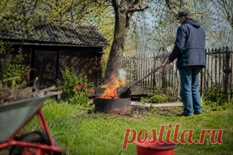 Пожарная безопасность на даче — ключ к защите дома, участка и жизни 🔥🏡 Важно следить за электропроводкой, печами, хранением горючих веществ и не допускать сжигания сухой травы. Профилактика спасает от беды!
#пожарнаябезопасность #дача #безопасность #МЧС #пожары
Изображение от chatGPT