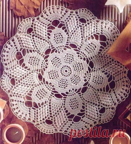 Towel for decoration. Easy to do of easy form to create in yarns crochet