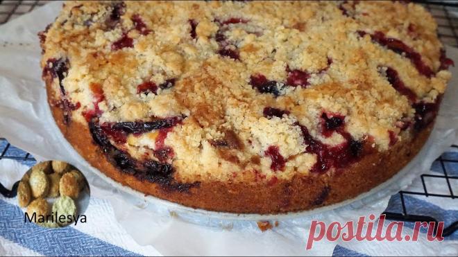 Сливовая бомба! Немецкий пирог со сливами /Pflaumkuchen,очень вкусно! Простой и вкусный пирог со сливами, нежная бисквитная основа, много сливы, сахарная корочка из штрейзеля просто вкуснота! Ещё сливовые пироги: большой сливов...
