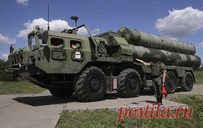 Российское вооружение может стать частью новой системы ПВО Индии. Российский зенитно-ракетный комплекс С-400 прошел успешное боевое испытание во время операции "Синдур", отметил временный поверенный в делах России в Индии Роман Бабушкин