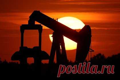 Казахстан увеличил экспорт нефти в обход России. Казахстан увеличил экспорт нефти в обход России в первом квартале 2023 года. Поставки нефти из порта Актау в Каспийском море в азербайджанский Баку подскочили до 163,4 тысячи тонн в январе-марте с 28,9 тысячи тонн годом ранее. Еще 104 тысячи тонн нефти было экспортировано по трубопроводу Баку — Тбилиси — Джейхан.