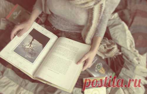 58 КНИГ, КОТОРЫЕ НАУЧАТ ТЕБЯ МЫСЛИТЬ ШИРЕ Всем известный мультяшный персонаж Mr. Freeman составил список книг к прочтению. Хочешь мыслить шире, читай! 1. Данте Алигьери «Божественная комедия» 2. Аристотель «Политика» 3. Александр Афанасьев «Русские заветные сказки» 4. …
