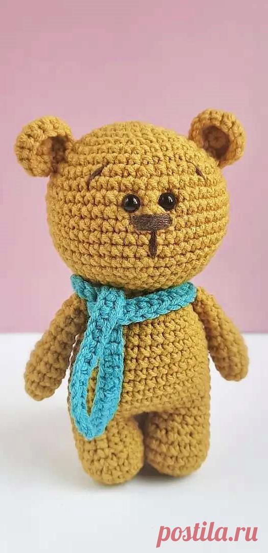 PDF Мини Мишка крючком. FREE crochet pattern; Аmigurumi animal patterns. Амигуруми схемы и описания на русском. Вязаные игрушки и поделки своими руками #amimore - маленький мишка из обычной пряжи, медведь, медвежонок.