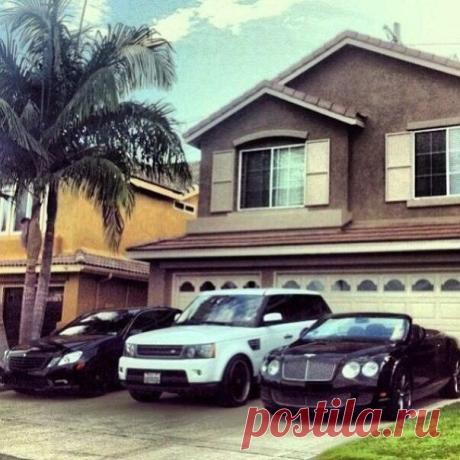 Те, кто преуспевают, всегда решительны, и они пытаются совершить гораздо больше действий, чем прочие люди. / Основы бизнеса