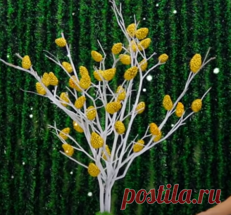 10 Christmas decoration ideas with pine cones,10 pine cones craft idea - YouTube