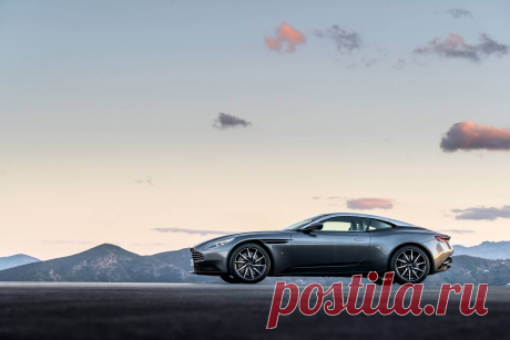 Aston Martin DB11