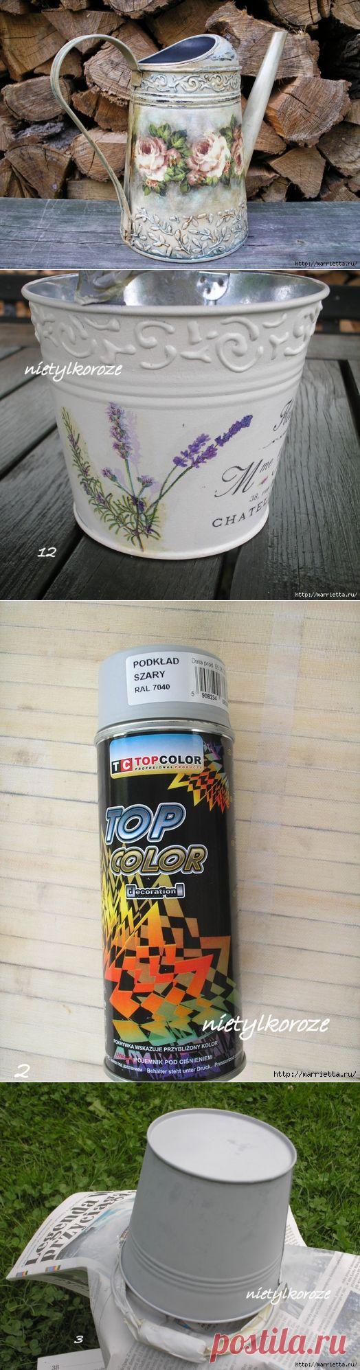 Декупаж лейки и металлического ведерка