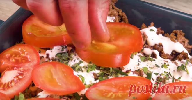 Простой рецепт на каждый день: мясная запеканка с картофелем Простое, но безумно вкусное блюдо на каждый день.