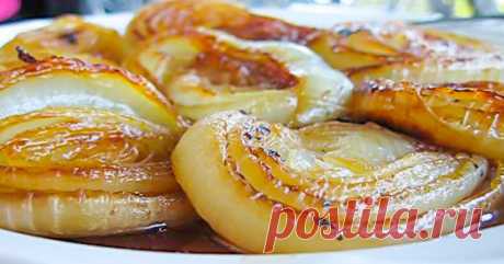 Вот почему я запекаю лук в духовке хотя бы раз в неделю! Уникальное оздоровляющее средство…