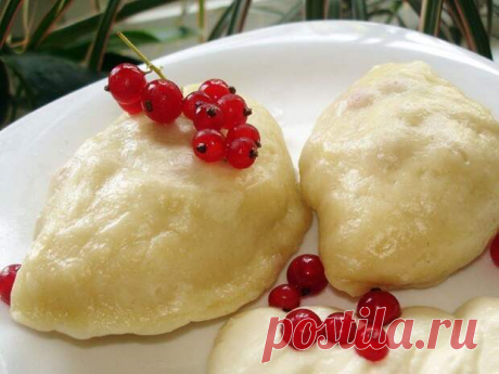 Кулинарные хитрости от «Со Вкусом» 

Коллекция кулинарных хитростей каждой хозяйки навряд ли поместится на альбомном листе, даже если исписать его с двух сторон. Хорошо бы перенять всю мудрость поваров со стажем и пополнить дельными со…