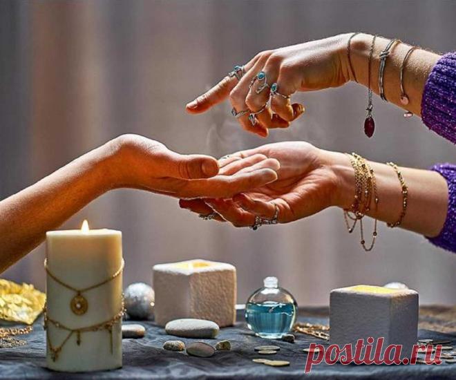 Бесплатные гадания онлайн. Онлайн гадания на любовь, отношения и будущее. Интересные расклады Таро, Ленорман, на игральных и цыганских картах в режиме онлайн. Давай погадаем Самые точные гадания онлайн бесплатно на будущее, судьбу, любовь и отношения. Подборка 1000 правдивых раскладов на картах Таро, рунах, цыганской колоде и оракулах. Гадание онлайн. Есть много способов приподнять завесу грядущего и узнать, что готовит вам судьба. В этом разделе вы можете пройти гадание о...