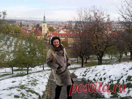 Прогулки по Праге на общественном транспорте и пешком без проф.экскурсий, но с рассказами, показами, фотосессией, переводами и ответами на все вопросы - 20 евро/час с чел. либо 100 евро/день за компанию от 2 человек: встреча и проводы к Вам в отель, квитанция об оплате перед выездом на прогулку.