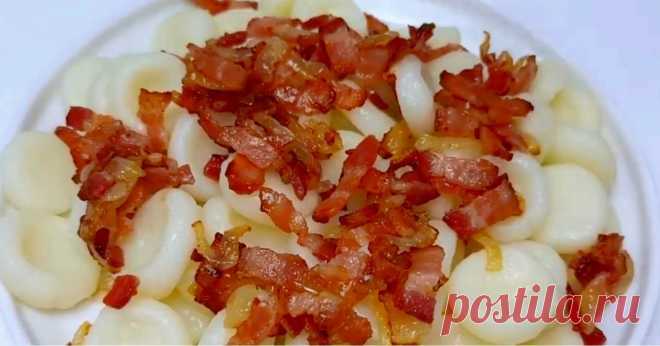 Такую вкуснятину вы еще не ели, рекомендую попробовать. За уши не оттащишь Такой вкусный и необычный рецепт картофеля с беконом