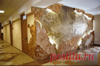 Венецианская штукатурка своими руками
Одним из самых популярных декоративных настенных покрытий является венецианская штукатурка. Она дает возможность получить оригинальную глянцевую или матовую фактуру, которая имитирует мрамор. Наносится этот вид штукатурки несколькими различными способами, которые освоить не так уж и сложно. То, что получится в итоге, зависит от фантазии и творческих способностей человека, осуществляющего работу. Венецианская штукатурка своими руками мо...