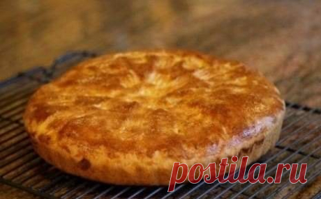 Ս. Ծննդյան ծիսական ճաշատեսակներից առավել կարևորը ծիսական բաղարջն էր,կրկենին կամ դովլաթը,որը հաջորդ օրը պետք է մասերի բաժանվեր կամ բաշխվեր ընտանիքի անդամների, ինչպես նաև ընտանի կենդանիների միջև։Ըստ Ազնիվ Կարապետյանի,բացի տարի հացի կտորներից,կենդանիներին տալիս էին նաև պասուց տոլմա։ ամշենում ծիսահացը կոչվում էր նաև քաթա։Տարի-հացի մեջ դրվում էր նաև գուշակություն-բախտավորության համար նախատեսված դովլաթը։Դովլաթը մի մետաղադրամ էր կամ հոնի կորիզ,որն ըստ հավատալիքի երջանկություն էր բերում ընտանիքի անդամին