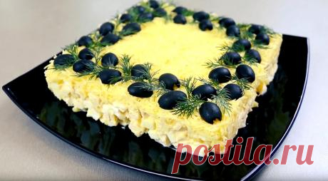 Простой но невероятно вкусный салат на 8 марта
